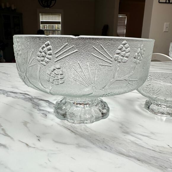 Vintage Indiana Glass Tiara Ponderosa Pine Serving Bowl and 3 Salad Bowls Clear - Picture 7 of 10